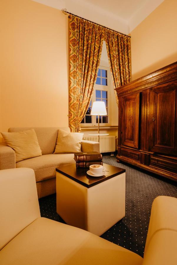 Hotel Schloss Gehrden מראה חיצוני תמונה