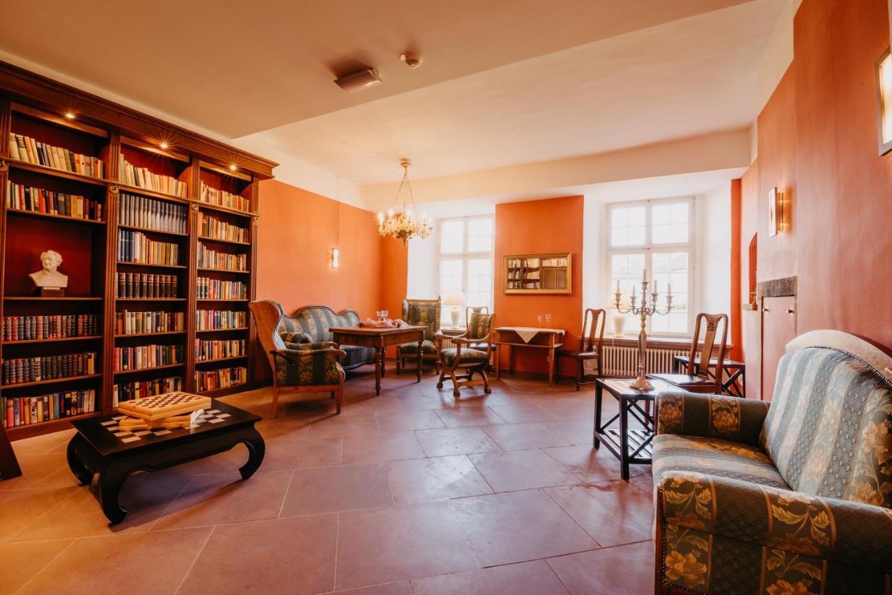 Hotel Schloss Gehrden מראה חיצוני תמונה